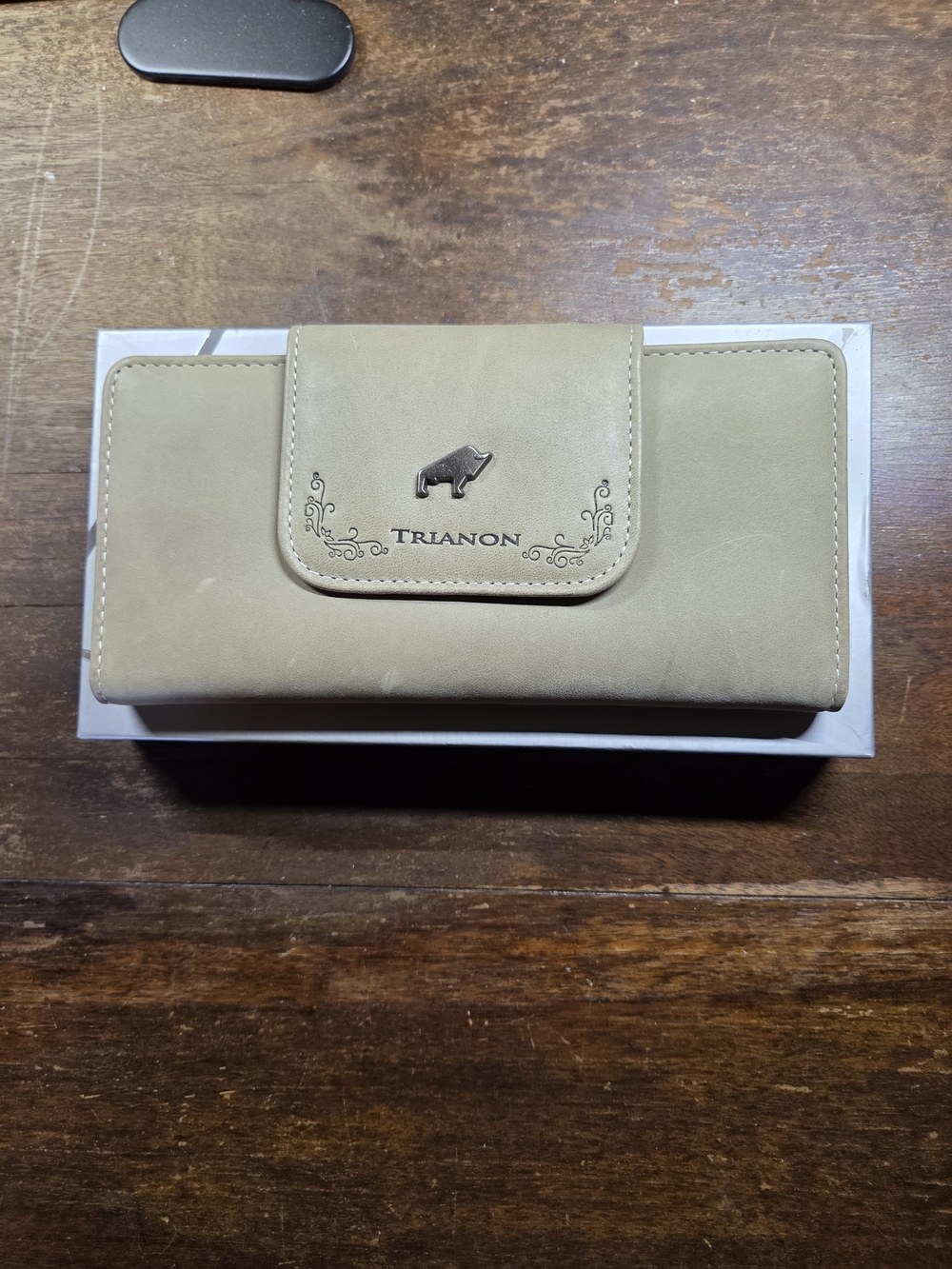 Beige Trianon Women’s Wallet